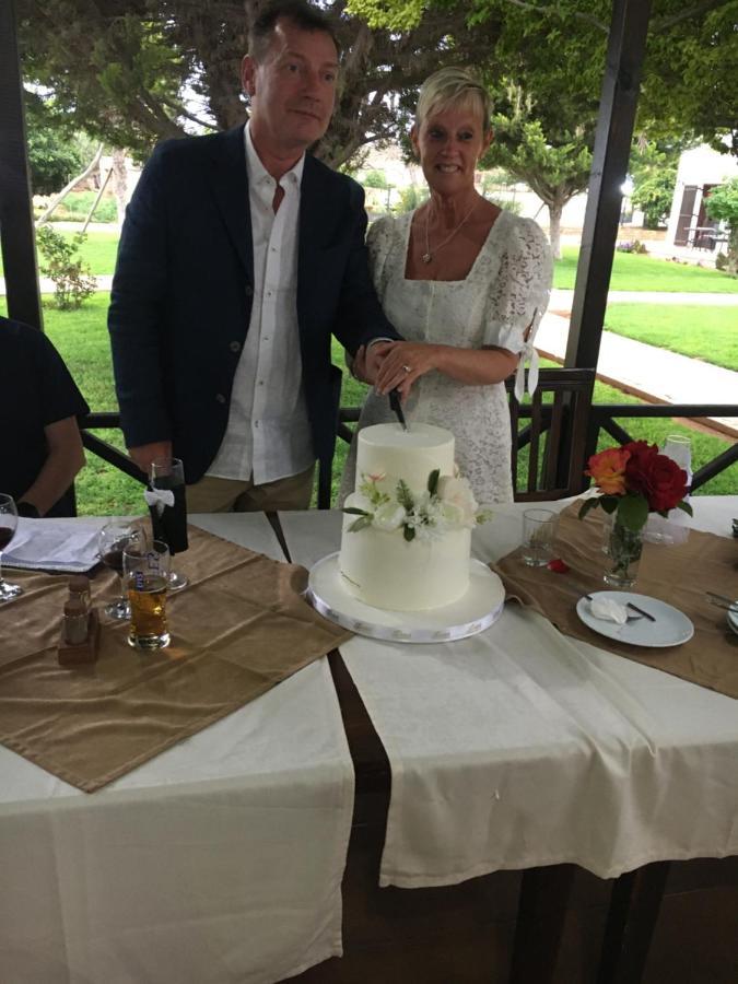 Villa Lembos Hotel Karpaz Rizokarpaso Eksteriør billede