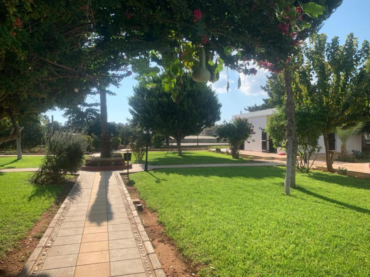 Villa Lembos Hotel Karpaz Rizokarpaso Eksteriør billede