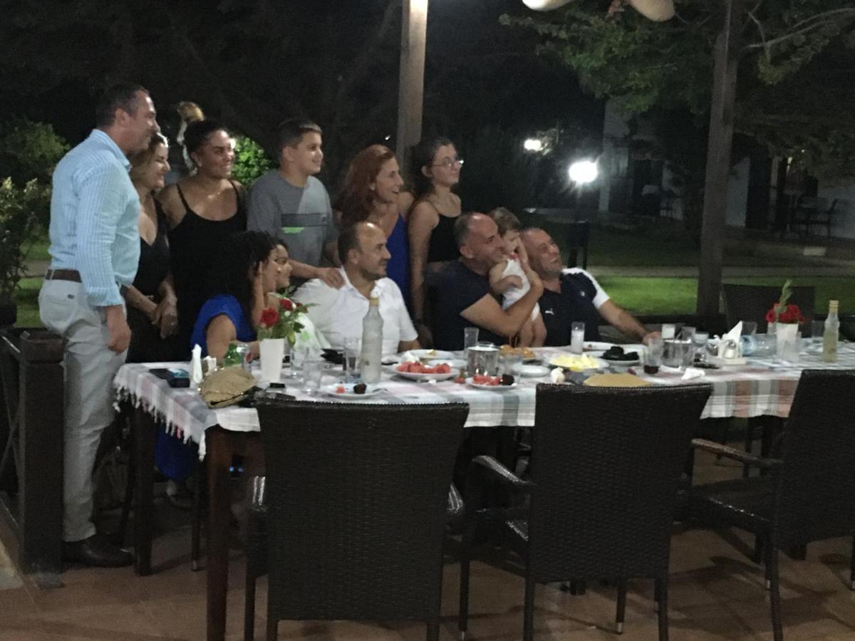 Villa Lembos Hotel Karpaz Rizokarpaso Eksteriør billede